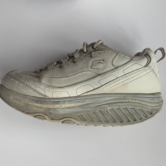 Sketchers Vintage Original Shape Up Toning Sneakers In White - Picture 8 of 9